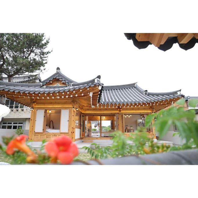 Gyeongju Hanok Sohwa Extérieur photo