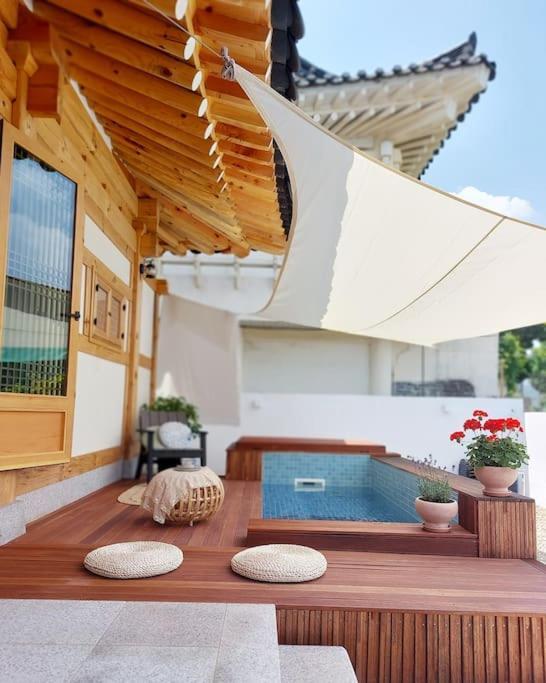 Gyeongju Hanok Sohwa Extérieur photo