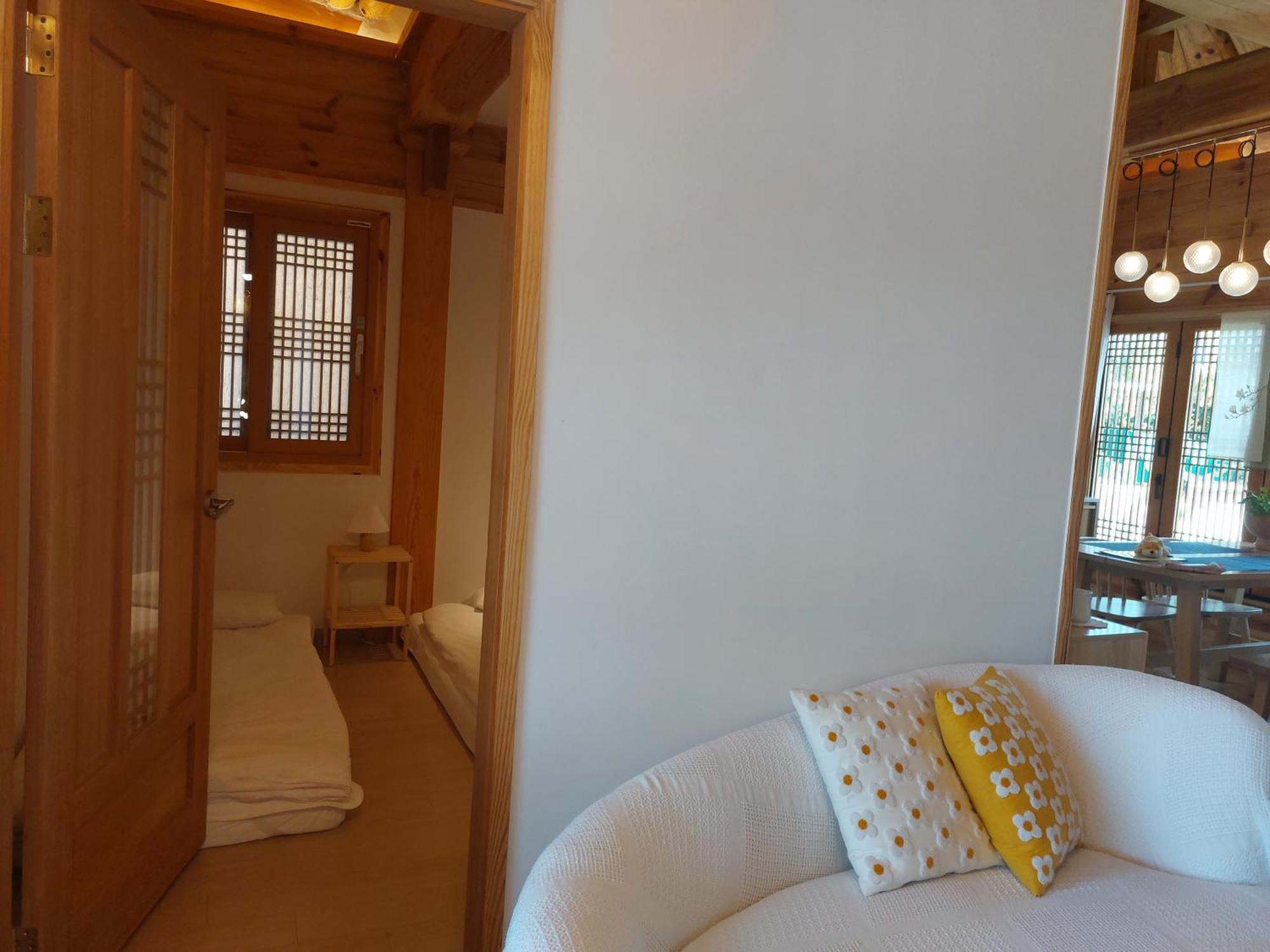 Gyeongju Hanok Sohwa Extérieur photo